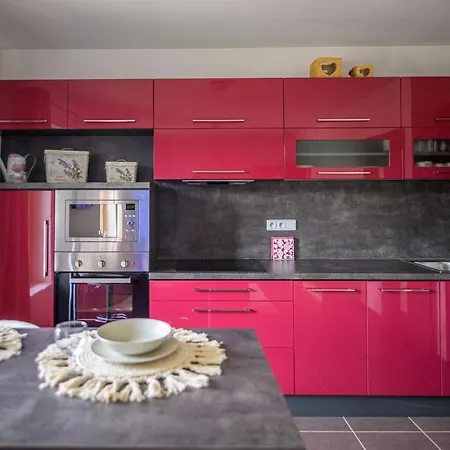 דירה Luxury Flat In Purplered